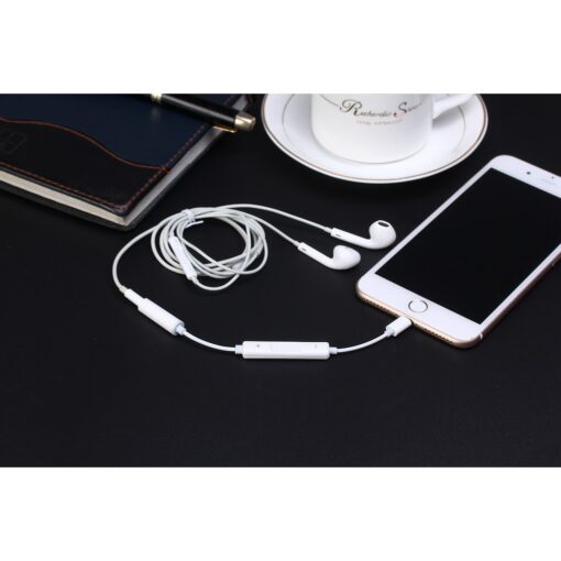 Apple iPhone Lightning Kulaklık Dönüştürücü Kumandalı MH020 - Görsel 2
